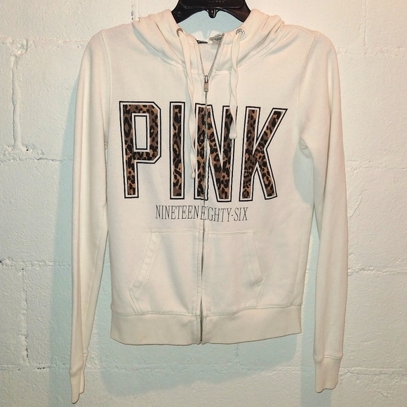 PINK Victoria's Secret RARE Cheetah Zip Hoodie XS - Picture 1 of 8